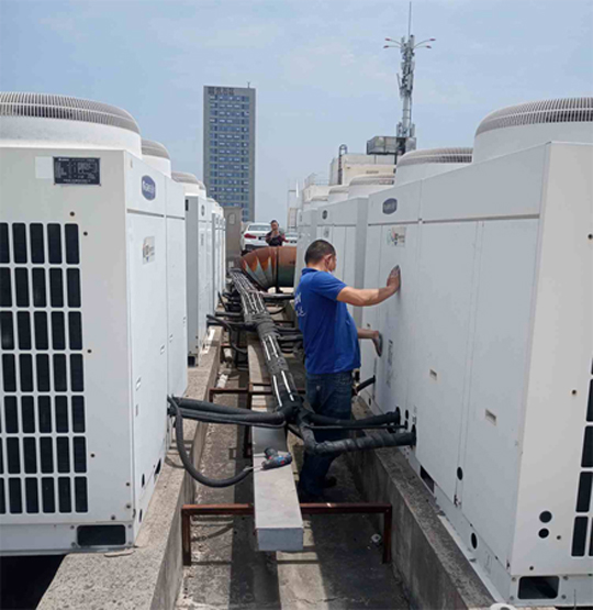 八公山中央空调制热和不制冷系统维修方法